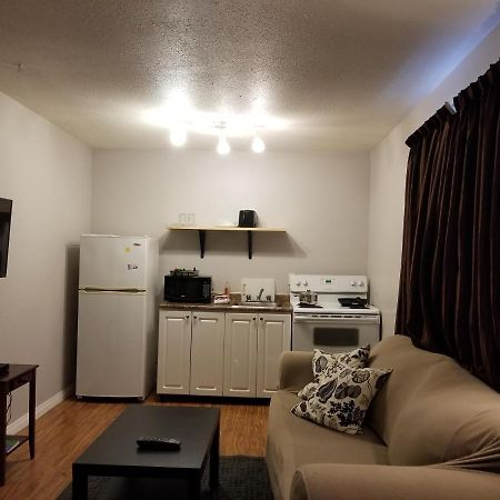 Sun Plaza Motel Sundre 外观 照片